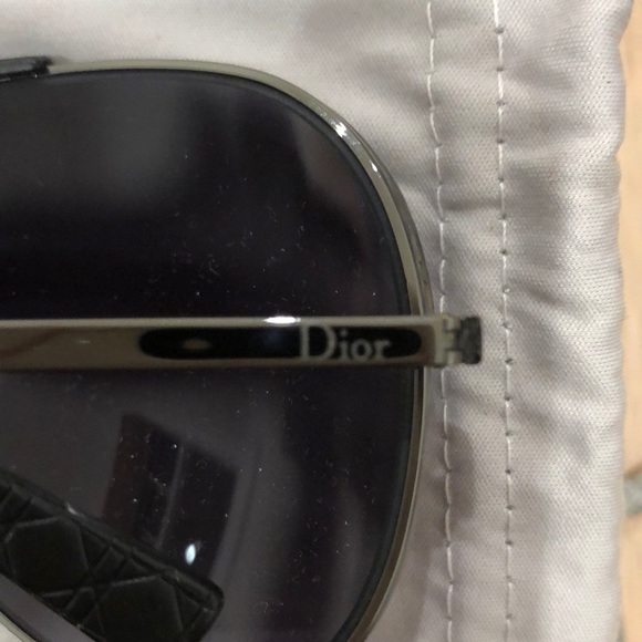 Christian Dior Sunglasses - Picture 8 of 8